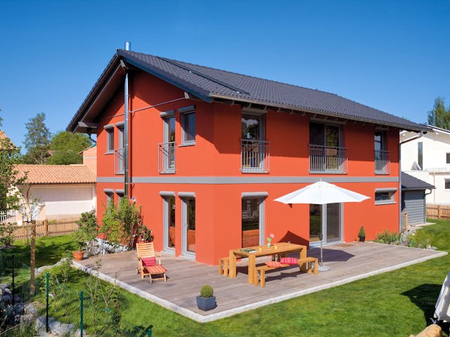 Fertighaus Ghersburg von Regnauer Hausbau Schlüsselfertig ab 325960€, Satteldach-Klassiker Außenansicht 1