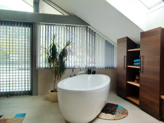 Fertighaus Glasvilla von TIROLIA, Stadtvilla Innenansicht 5