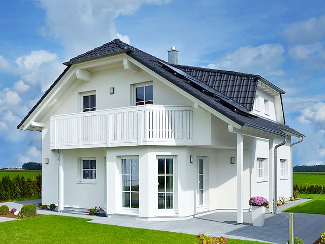 Fertighaus Graner von WEISS Holzhausbau und Haustechnik Schlüsselfertig ab 280800€, Satteldach-Klassiker Außenansicht 1
