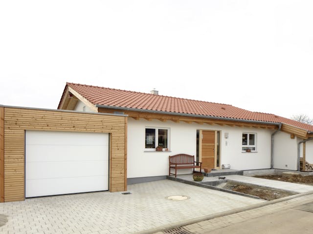 Blockhaus Grombach von Rems-Murr-Holzhaus Ausbauhaus ab 318397€, Bungalow Außenansicht 2