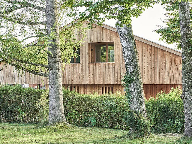 Fertighaus Back2Back von GRUBER.HAUS, Satteldach-Klassiker Außenansicht 2