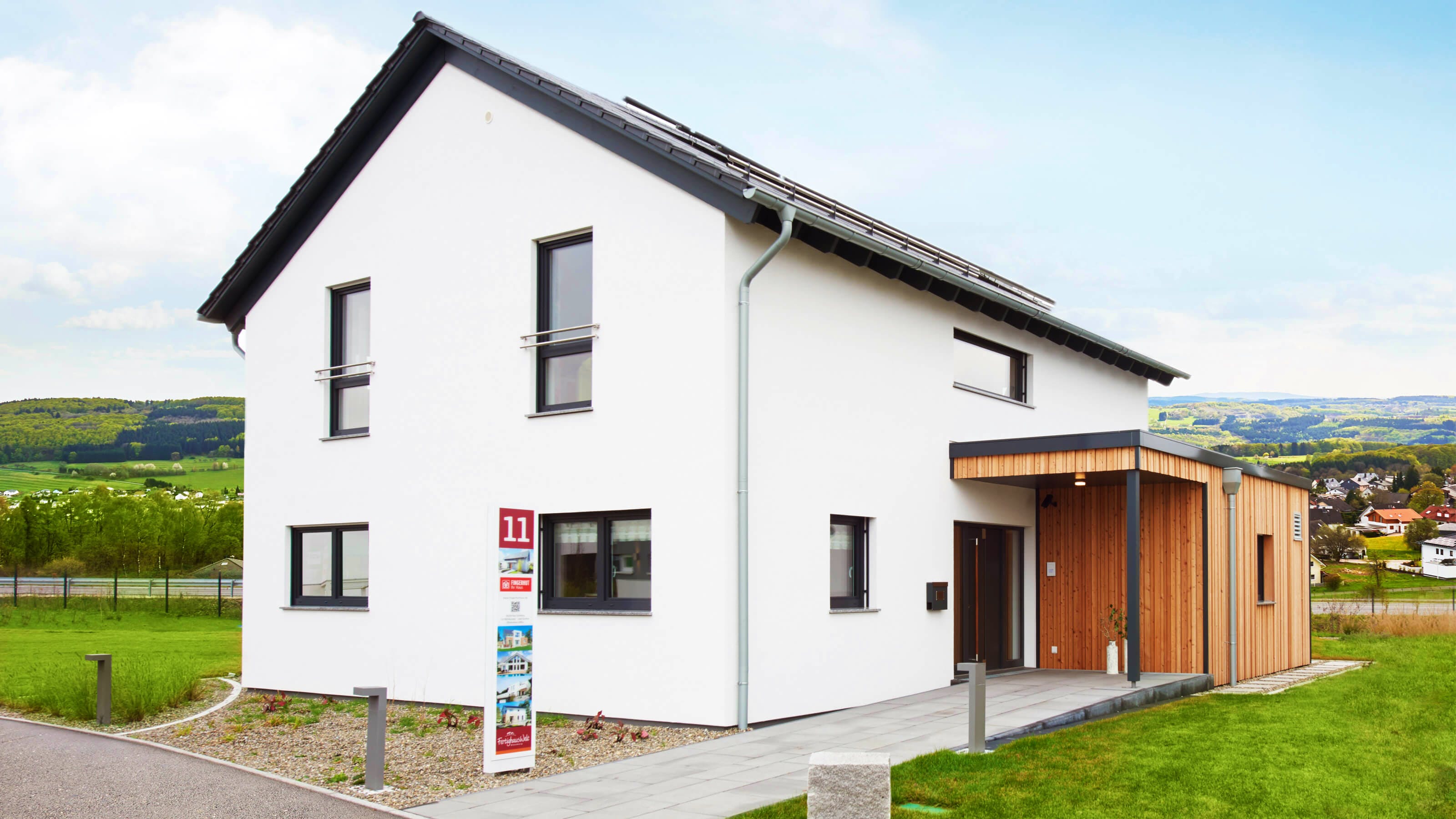 Fertighaus Günzburg von FINGERHUT-HAUS Schlüsselfertig ab 562241€, Satteldach-Klassiker Außenansicht 2