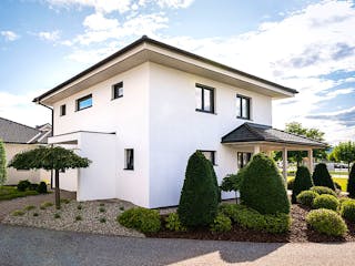 Fertighaus Grande 138 von Haas Fertigbau Österreich Ausbauhaus ab 240600€, Stadtvilla Außenansicht 2