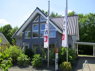 Fertighaus Hannover von STREIF Haus, Satteldach-Klassiker Außenansicht 1