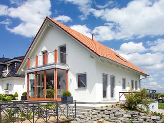 Fertighaus Variant 162 von Hanse Haus, Satteldach-Klassiker Außenansicht 1