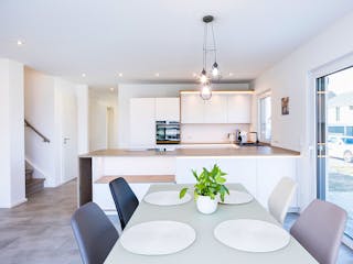 Fertighaus Doppelhaus 35-130 von Hanse Haus Schlüsselfertig ab 366337€, Satteldach-Klassiker Innenansicht 1