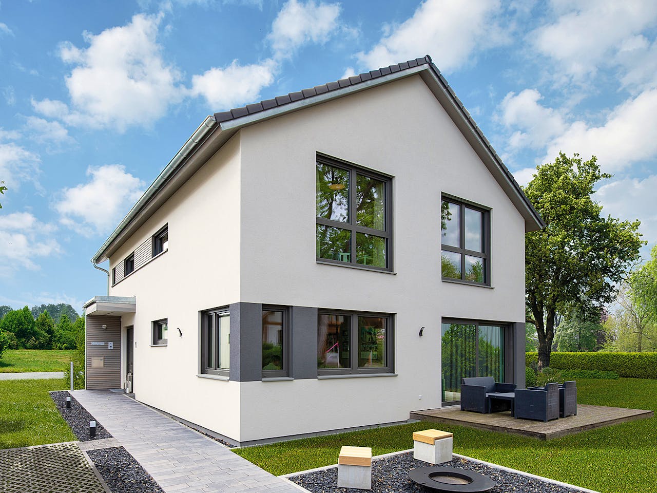 Fertighaus Variant 25-198 von Hanse Haus Schlüsselfertig ab 478269€, Satteldach-Klassiker Außenansicht 1