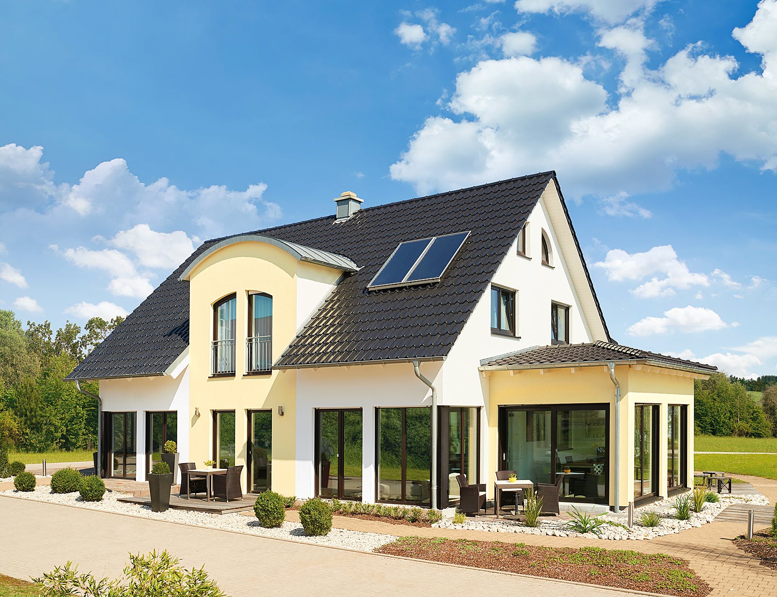 Fertighaus Variant 275 von Hanse Haus Schlüsselfertig ab 539033€, Satteldach-Klassiker Außenansicht 1
