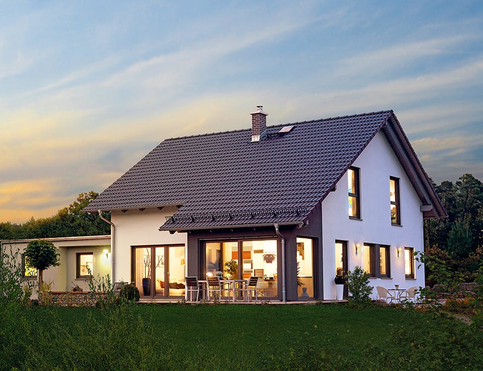 Fertighaus Variant 35-160 von Hanse Haus Schlüsselfertig ab 387776€, Satteldach-Klassiker Außenansicht 1