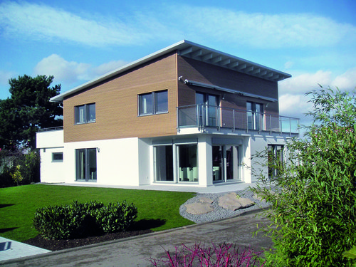 Pultdachhaus mit Garten