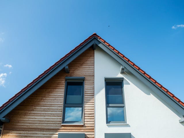 Fertighaus Kompaktes Einfamilienhaus für Kostenbewusste von Hausbau Heggemann Schlüsselfertig ab 350000€, Außenansicht 5