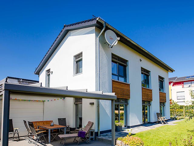Fertighaus Passivhaus mit familiären Touch von Hausbau Heggemann Schlüsselfertig ab 450000€, Außenansicht 2