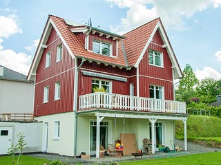 Fertighaus Orginalgetreues Schwedenhaus in Rösrath von Hausbau Heggemann Schlüsselfertig ab 470000€, Außenansicht 1