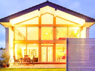 Fertighaus Hellwig von Becker 360 Schlüsselfertig ab 396100€, Satteldach-Klassiker Außenansicht 2
