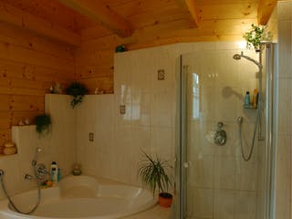 Blockhaus Hohenstaufen von Rems-Murr-Holzhaus Schlüsselfertig ab 257131€, Blockhaus Innenansicht 2