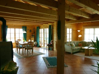 Blockhaus Hohenstaufen von Rems-Murr-Holzhaus Schlüsselfertig ab 257131€, Blockhaus Innenansicht 5