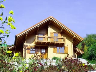 Blockhaus Doll B113 von Frammelsberger R. Ingenieur-Holzbau, Blockhaus Außenansicht 2