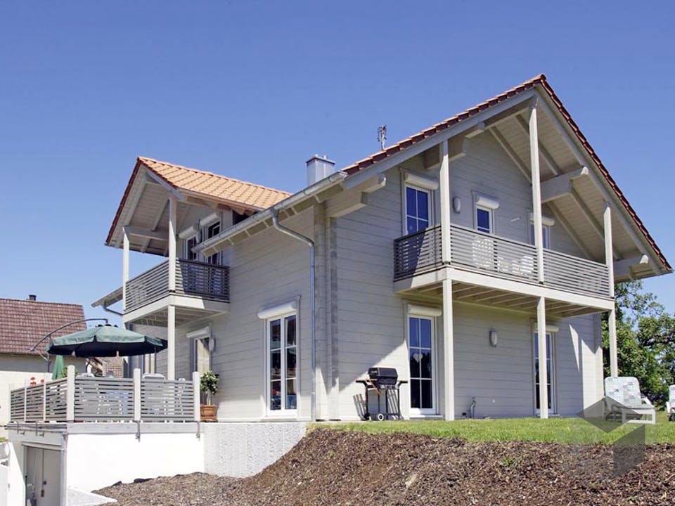 B167 von Frammelsberger HOLZHAUS Außenansicht