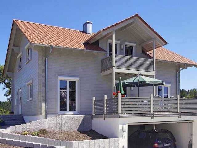 Blockhaus B167 von Frammelsberger R. Ingenieur-Holzbau, Blockhaus Außenansicht 3