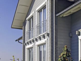 Blockhaus B178 Witte von Frammelsberger R. Ingenieur-Holzbau, Blockhaus Außenansicht 2