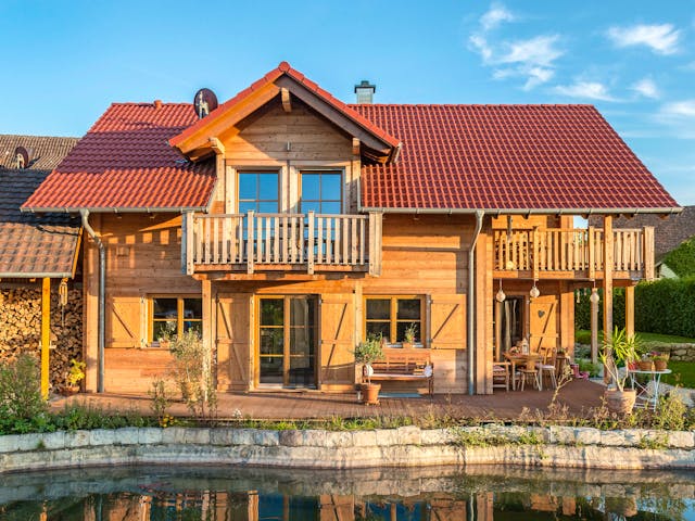 Blockhaus B138 Görlitz von Frammelsberger R. Ingenieur-Holzbau, Blockhaus Außenansicht 2