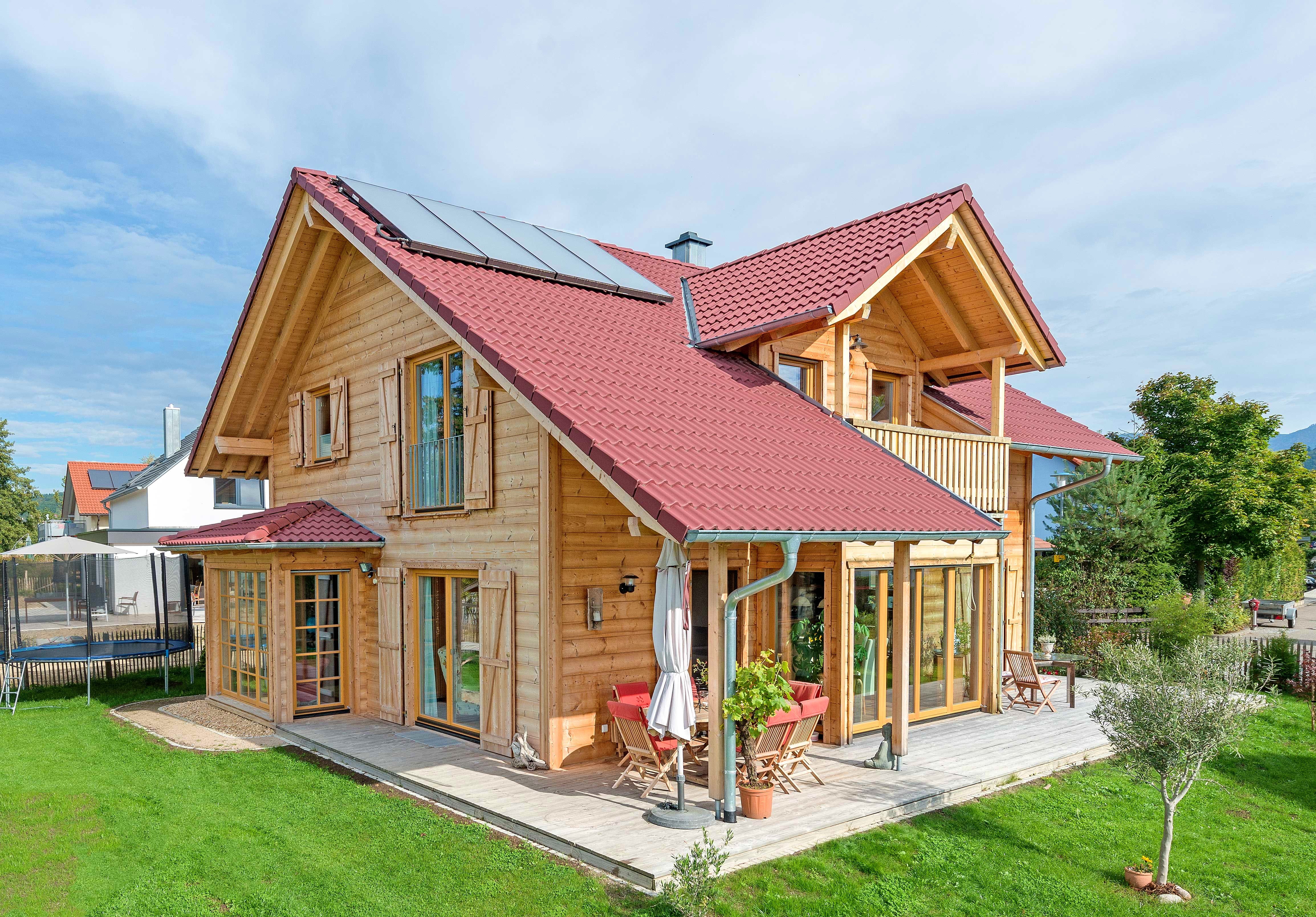 Blockhaus B155 Krank von Frammelsberger Holzhaus, Blockhaus Außenansicht 2