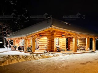 Blockhaus Blockhaus Potsdam von Holzbau rustikal - Blockhäuser Bausatzhaus ab 158175€, Blockhaus Außenansicht 3