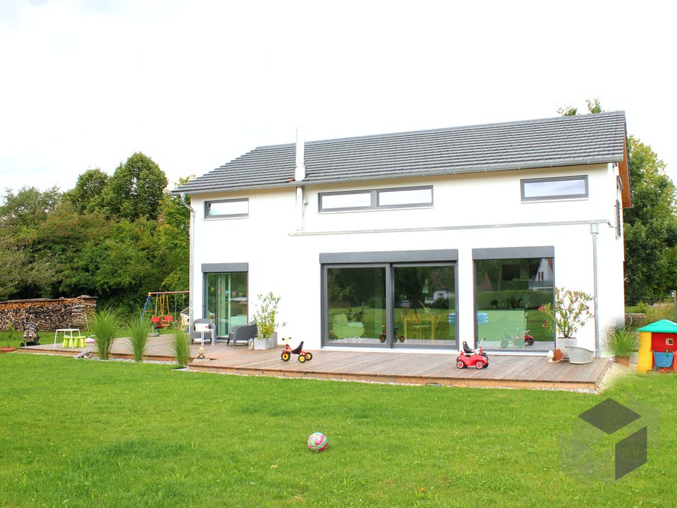 Homestory 088 von Lehner Haus Außenansicht