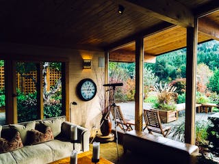 Blick vom Wohnzimmer auf Terrasse Blick vom Wohnzimmer auf Terrasse