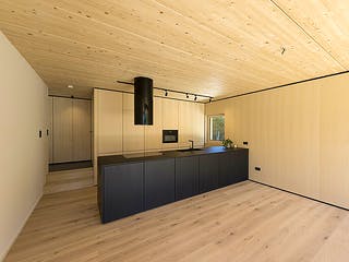 Fertighaus Black von Huber Holzbau, Satteldach-Klassiker Innenansicht 1