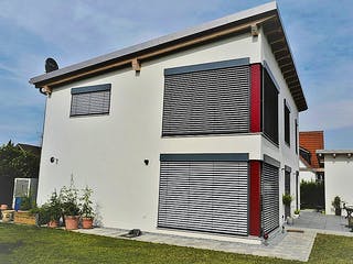 Fertighaus Roteck von Huber Holzbau, Pultdachhaus Außenansicht 3