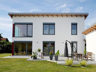 Fertighaus Roteck von Huber Holzbau, Pultdachhaus Außenansicht 6