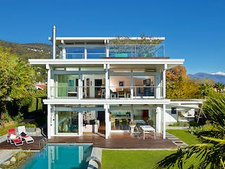 Fertighaus HUF Haus mit Flachdach - Beispiel 1 von HUF HAUS, Fachwerk Außenansicht 1