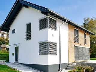 Fertighaus Maientännig von Hunoldhaus, Satteldach-Klassiker Außenansicht 2