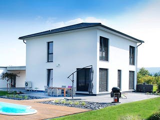 Fertighaus Raufenschlag von Hunoldhaus, Stadtvilla Außenansicht 1