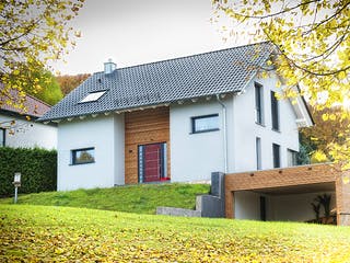 Fertighaus Tännreisig von Hunoldhaus, Satteldach-Klassiker Außenansicht 1
