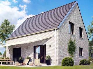 Massivhaus KLASSIK 2410 von HVO Massivhaus Schlüsselfertig ab 311400€, Satteldach-Klassiker Außenansicht 1