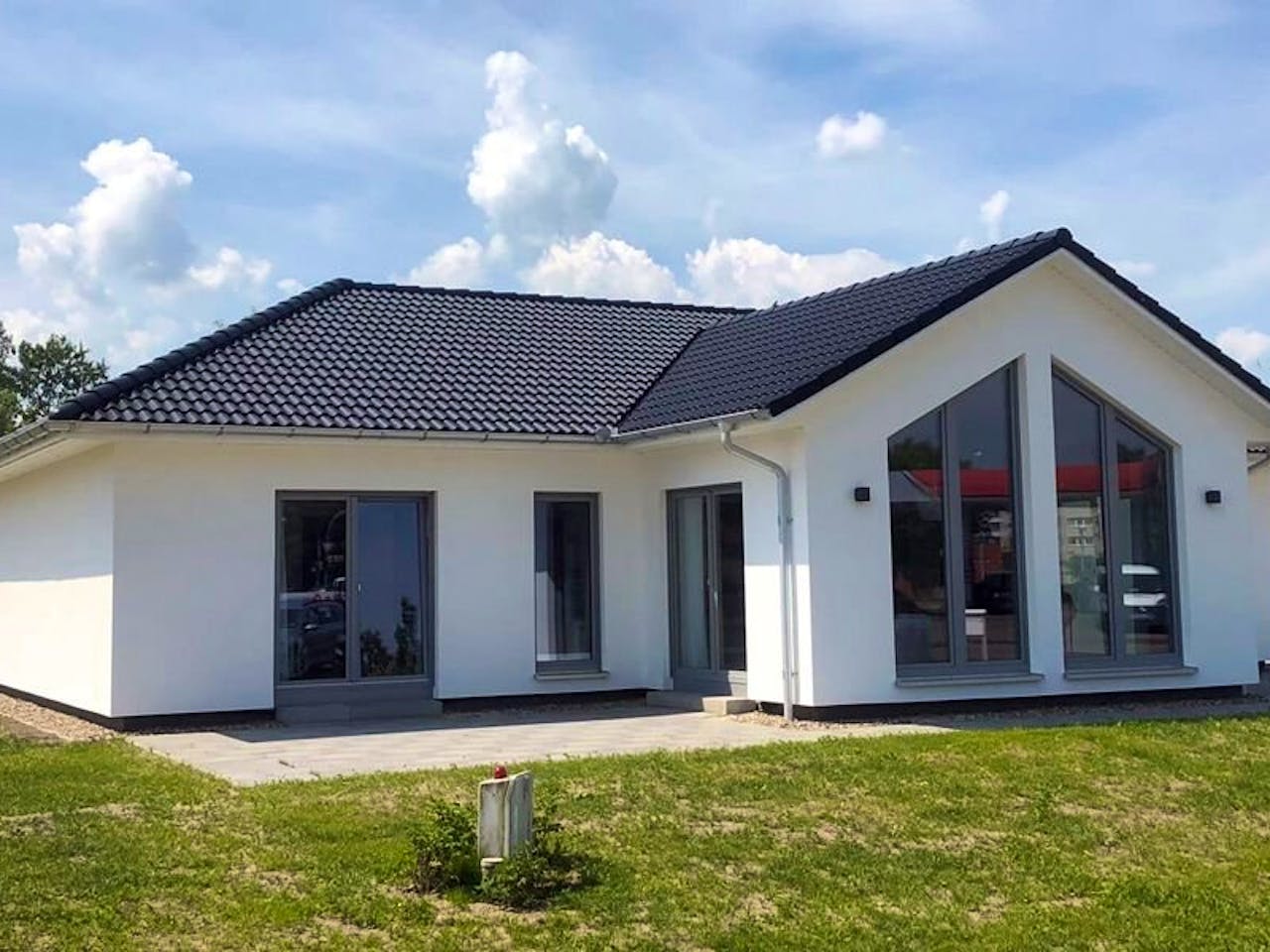 Fertighaus Musterhaus Greifswald von ScanHaus Marlow, Bungalow Außenansicht 1