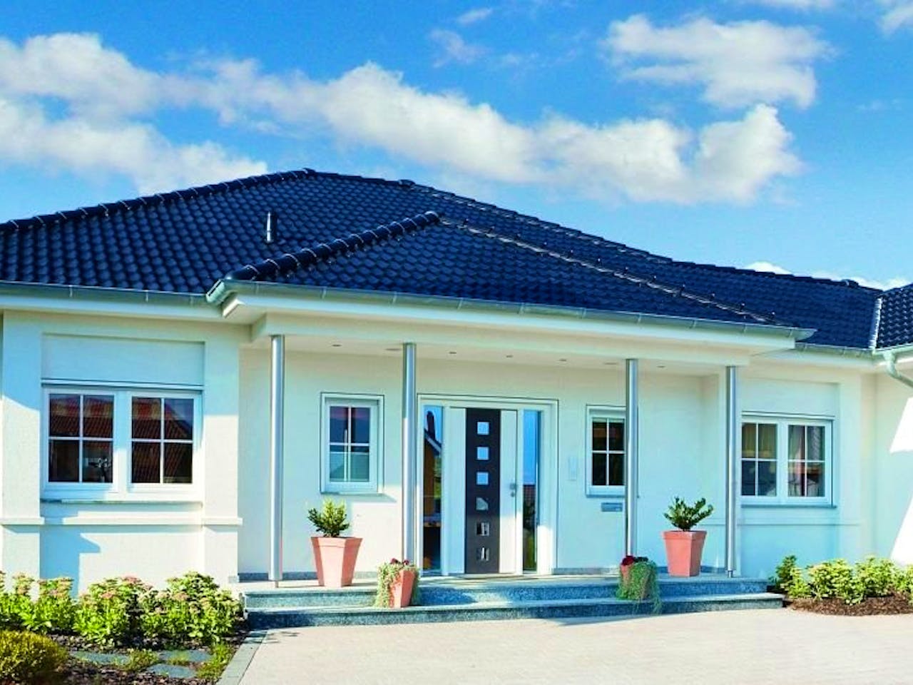 Fertighaus Musterhaus Riviera von RENSCH-HAUS, Außenansicht 1