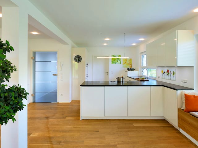 Fertighaus Haus Ingelfinger von Fertighaus WEISS Schlüsselfertig ab 493000€, Satteldach-Klassiker Innenansicht 7
