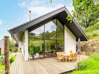 Fertighaus Panorama-Traum von ISOWOODHAUS, Satteldach-Klassiker Außenansicht 1
