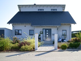 Fertighaus Jazz 80 Sonderplanung von SCHWABENHAUS, Pultdachhaus Außenansicht 1