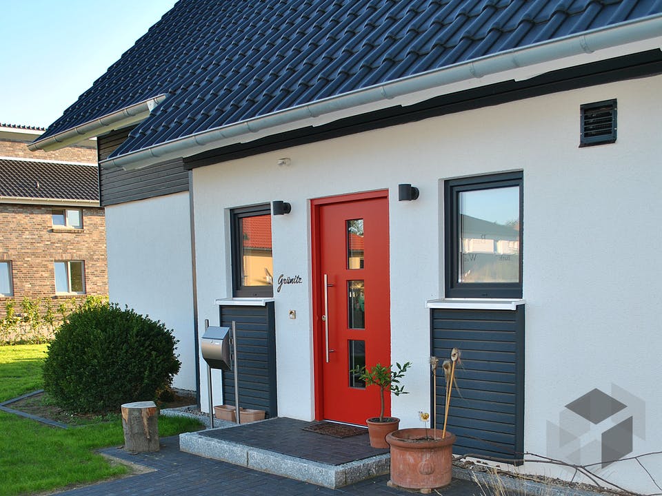 Johnsen - Haus 2 von Johnsen Zimmerei & Hausbau Außenansicht