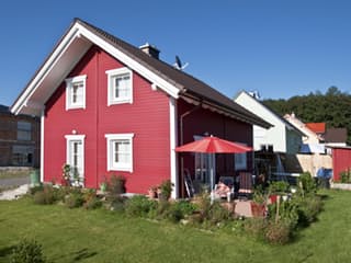 Fertighaus Jubiläumshaus von BayernBlock Schlüsselfertig ab 250000€, Blockhaus Außenansicht 1