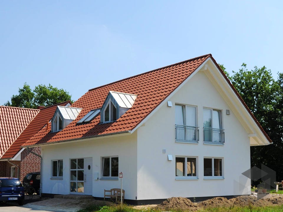 Julia 3 (KfW-Effizienzhaus 40) von Dammann-Haus Außenansicht
