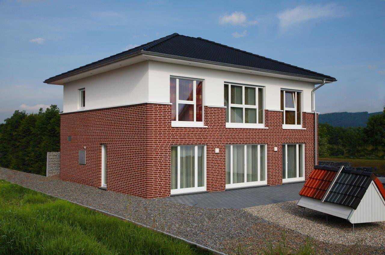 Fertighaus Rabea von GUSSEK HAUS Schlüsselfertig ab 548400€, Stadtvilla Außenansicht 1