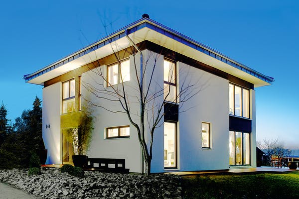 Moderne Stadtvilla von KAMPA