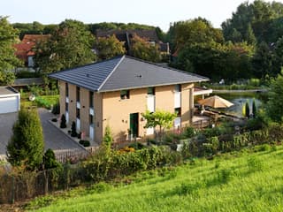 Fertighaus Kautz von Becker 360 Schlüsselfertig ab 339400€, Stadtvilla Außenansicht 3