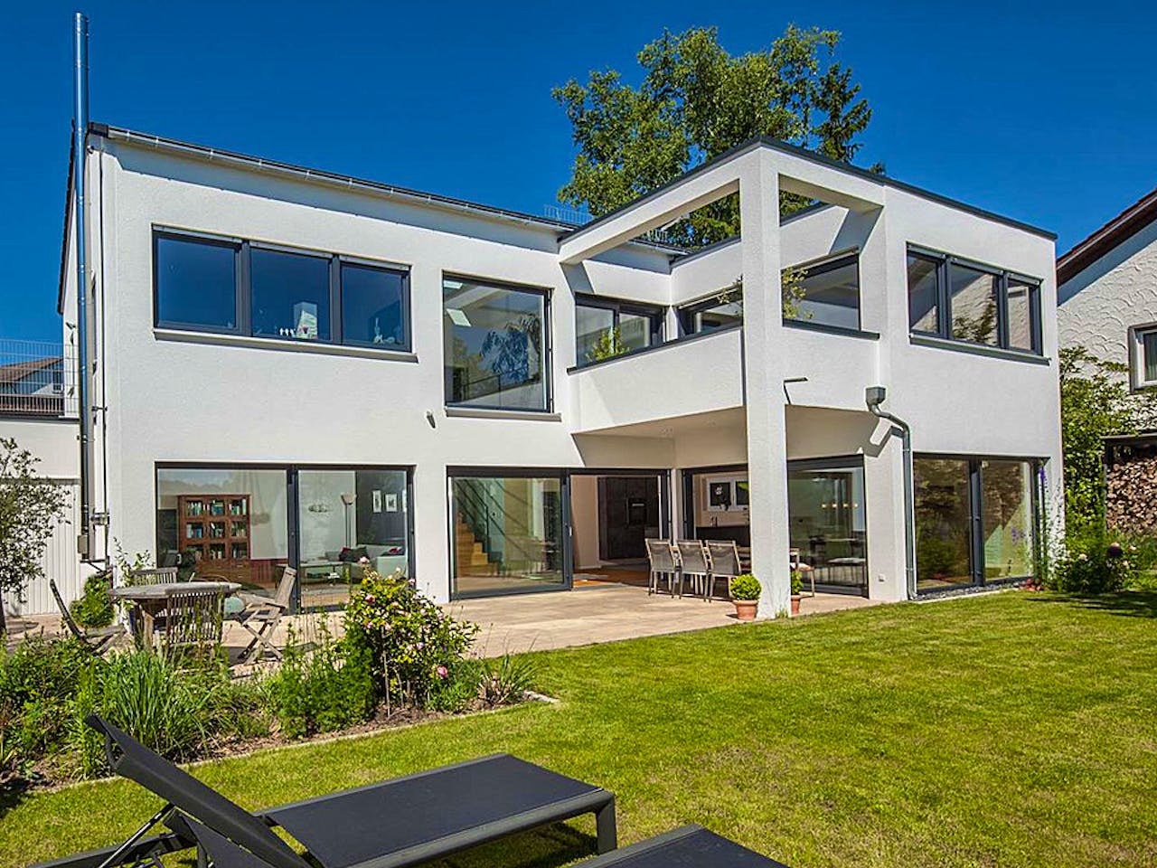 Massivhaus Nolte von KBS Bau, Cubushaus Außenansicht 1