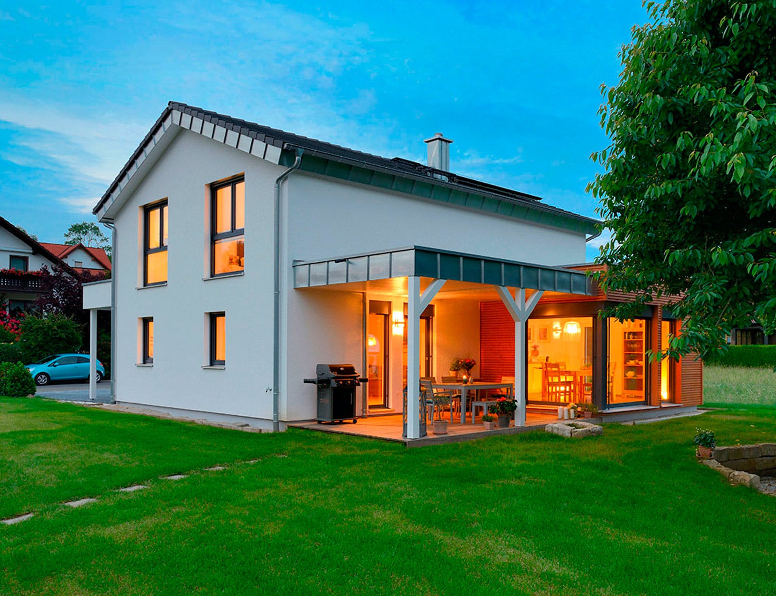 Fertighaus Haus Schäffner von Fertighaus WEISS Schlüsselfertig ab 424000€, Satteldach-Klassiker Außenansicht 1